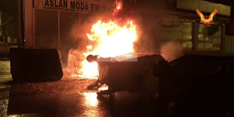 Çalakiyên Yekîneyên YCWK’ê yên Wanê yên li dijî qeyûman didomin