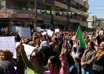 “JINÊN LI PERAVA SÛRIYEYÊ NE BI TENÊ NE”