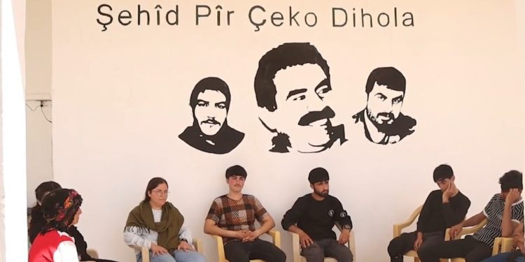 Bi boneya 4’ê Nîsanê ciwanên Dihola û Borik nameya Rêber APO xwendin