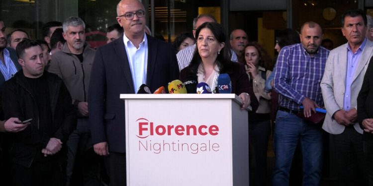 Şandeya DEM Partî peyama Rêber APO weşand