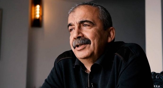 Rewşa Sirri Sureyya Onder hîn jî xeter e