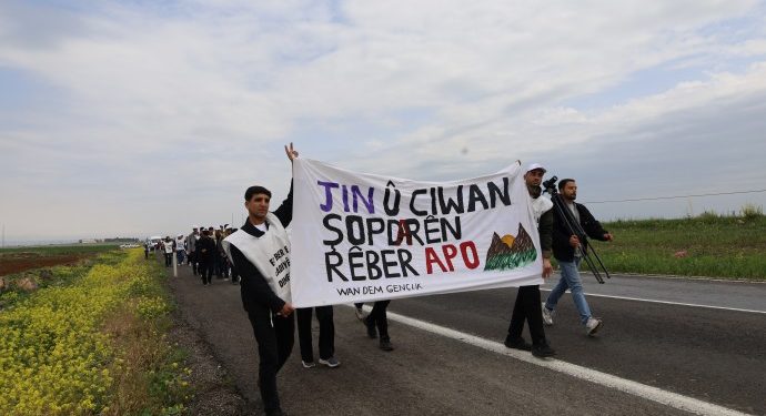 Komalên Ciwan: Em banga mezinkirina karwana azadiyê dikin
