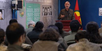 Sabrî Ok: Ji xwe û Rêber Apo bawer bikin!