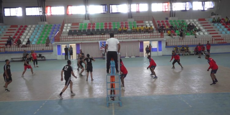 Ciwanên Cizîrê ji bo bîranîna Şehîd Hogir turnûveyekî voleybolê lidarxistin