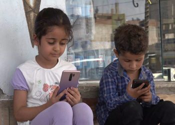 Ciwanên Heseke: “Medyaya Dijîtal jiyana her kesî wêran kiriye”