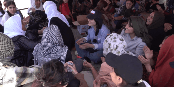 Çalakiya xelkê Mexmûrê di roja sêyan de berdewame