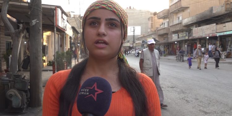 Ciwanan tevlî meşê girseyî ji bo azadiya Rêber Apo bûn