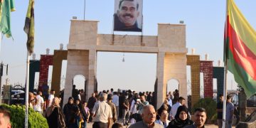 Şehîdên şoreşê hatin bibîranîn