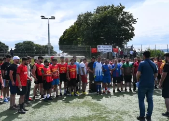 Tûrnûvaya Futbolê ya Şehîd Alî Haydar Kaytan û Riza Altun bi Coş Berdewam Dike