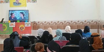 Ciwanên Şoreşger li Dêrazor şehîd Bişeng, Sara û Vejîn bibîranîn