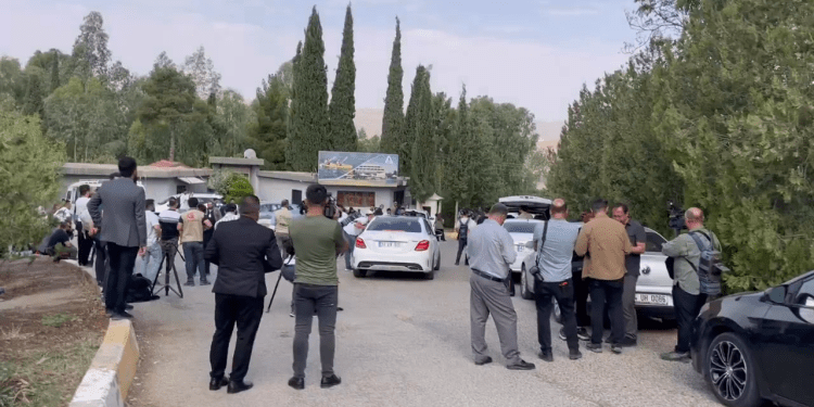 Çav û guhên cîhanê li gava dîrokî ya ku îro li Silêmaniyê were avêtin e