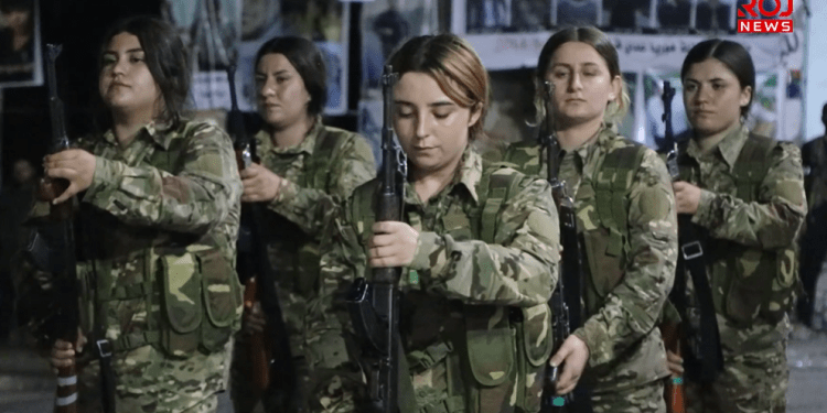 15 jinên ciwan yên Êzidî weke bersiva Fermana 74’an tevlî YJŞ’ê bûn