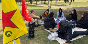 Çalakiya Xwendina Pirtûkan li Liverpoolê: “Paradîgmaya Rêber Apo Rêbera Jiyana Me ye”