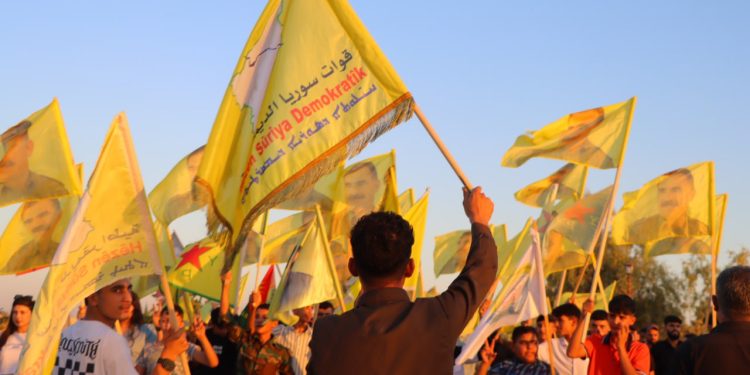 Li Heseke bi sedan tevlî şahiyê li hola Serdemê bûn