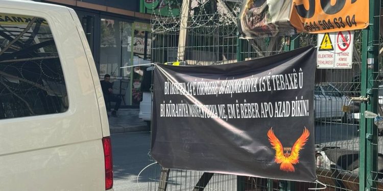 Yekîneyên YCWK-ê yên Stenbolê Roja Vejînê ya 15ê Tebaxê Pîroz Kirin