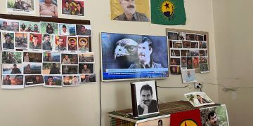 Pêngava 15ê Tebaxê li Mêrdînê bi Coş û Kelecanê Hat Pîrozkirin: Şehîd Hatin Bibîranîn.