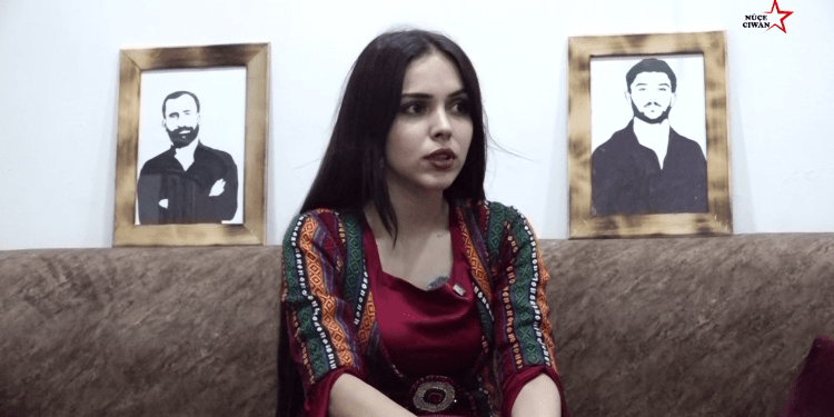 Hedil Murad Hêza Şehîdan û Jinan Di Wêneyên Xwe De Zindî Dike