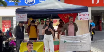 Li Liverpoolê ji bo Berxwedana Mexmûrê Xwepêşandana Konî