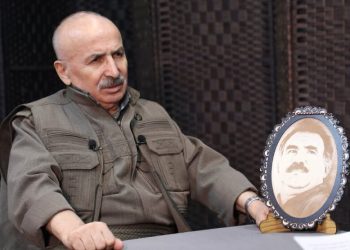 Karasû: Divê dewlet patînajê bi pêvajoyê nede kirin, gavê biavêje