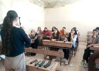 Ciwanên Dirbêsiyê semînerekî li ser “Şerê Gelê Şoreşgerî” li darxistin