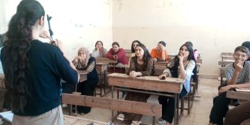 Ciwanên Dirbêsiyê semînerekî li ser “Şerê Gelê Şoreşgerî” li darxistin