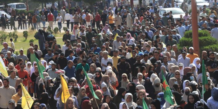 Gelê Reqa ji bo pişgiriya QSD meşiya