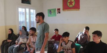 Ciwanên Şoreşger ên Reqa perwerdeyê bîrdoziya Rêber Apo dibînin