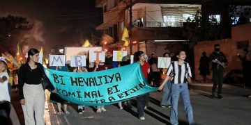 Jinên Ciwan ên li Dirbesiyê: Li Dijî Komploya 9’ê Cotmehê “Kom Be!”