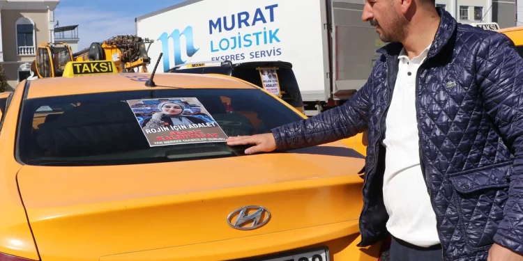 Tevî astengiya rektor jî taksîvan tev li çalakiya ji bo Rojîn Kabaîşê bûn