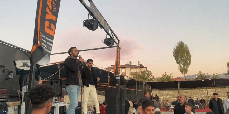 Meclîsa Ciwanên Dem li WAN’ê ji bo 18’ê Cotmehê li taxa Düzyolê kampanyayek rêxistinkirinê li dar xist