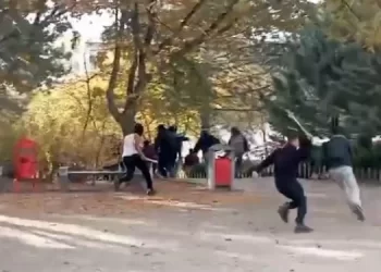 Çeteyên faşîst êrîşî xwendekarên Zanîngeha Hacettepe kirin