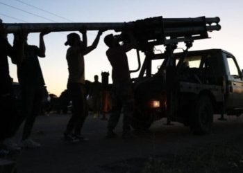 Li Siwêdayê pevçûn tund dibin: Hêzên Hikûmeta Demkî El Mecdelê hedef kir