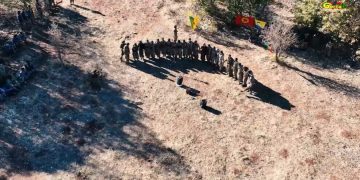 Gerîlayan Cejna Berxwedana Neteweyî pîroz kirin