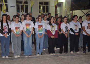 Li Kampa Mexmûrê Çalakiya Nobedê Ji Bo Azadiya Rêber APO Berdewam in