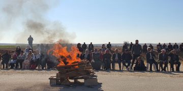 Ciwan û xwendekarên Kobanê salvegera 47’emîn a Kobanê pîroz kirin
