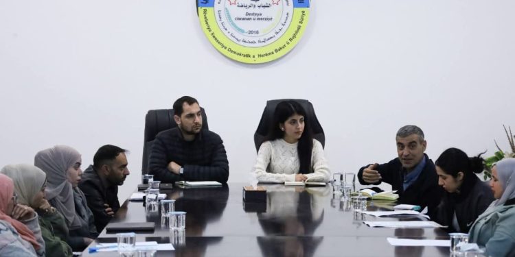 Desteya Ciwanan û Werzîşê pêşxistina werzîşê li Bakur û Rojhilatê Sûriyê dinirxîne