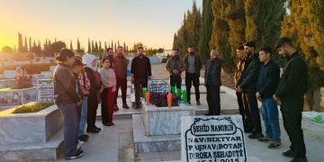 Ciwanên Dirbêsiyê şehîd Hozan Can bibîranîn