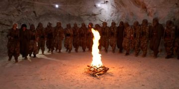 Gerîlayan salvegera 48. a PKK’ê pîroz kirin