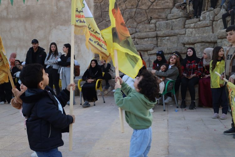 Li Hesekê ji bo 27’ê Mijdarê şahiyek hat darxistin