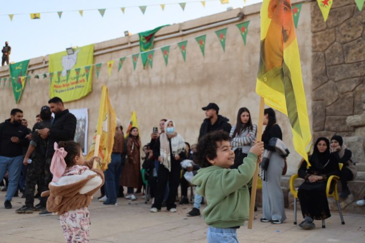 Li Hesekê ji bo 27’ê Mijdarê şahiyek hat darxistin