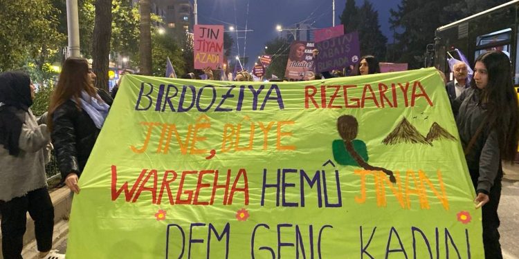 Ji Jinên Ciwan di 25’ê Mijdarê de: Aştiya Jinan Parastina Jiyaneke Azad e