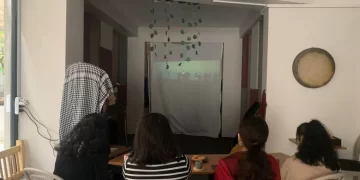 Li Stenbolê Jinên Ciwan bernameya Pêşandana Fîlma ser bindestiya jinan organîze kirin