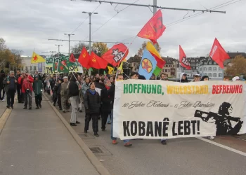 Roja Kobanê ya Cîhanê li Baselê hat bi semînerek û meşek hat silav kirin