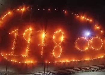 Ciwanan li Kampa Ş. Rustem Cûdî ya Mexmûrê 27’ê Mijdarê Roja Berxwedana Neteweyî pîroz kirin