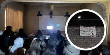 Xwendekarên Zanîngehê li Amed û Çewlikê Roja Berxwedana Neteweyî pîroz kirin