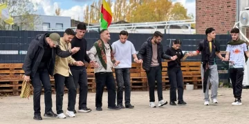 Li Dortmundê Şahiya Ciwanan: Azadiya Rêber APO azadiya gelan e!