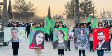 Şehîdên tevgera ciwanan li Kobanê hatin bibîranîn