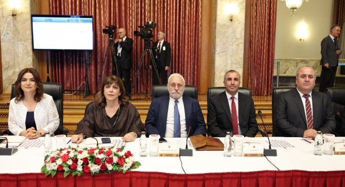 DEM Partî: Divê Hemû Girtek Werin Parvekirin