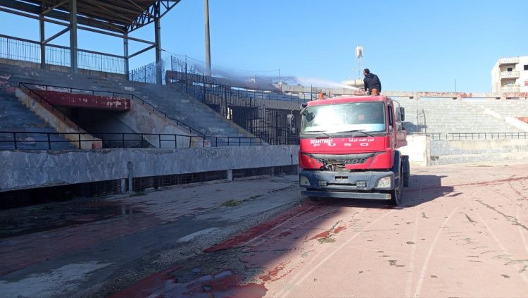 Desteya Werzîşê tamîrata stadyuma Şaredariya Reqayê dike
