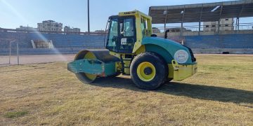 Desteya Werzîşê tamîrata stadyuma Şaredariya Reqayê dike